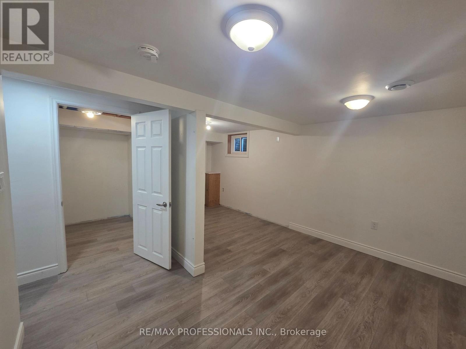 Lower - 881 Lawrence Road, Hamilton, Ontario  L8K 2A4 - Photo 15 - X13713456