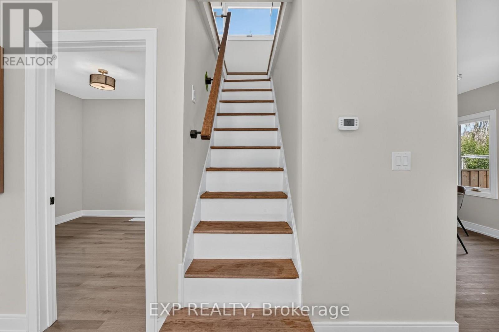 174 London Street N, Hamilton, Ontario  L8H 4C2 - Photo 27 - X13713536