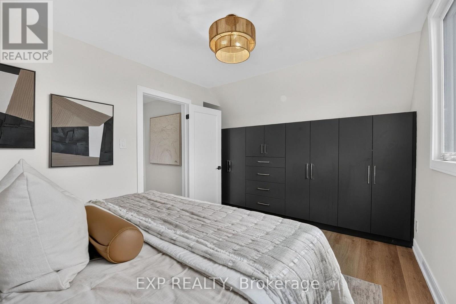 174 London Street N, Hamilton, Ontario  L8H 4C2 - Photo 33 - X13713536