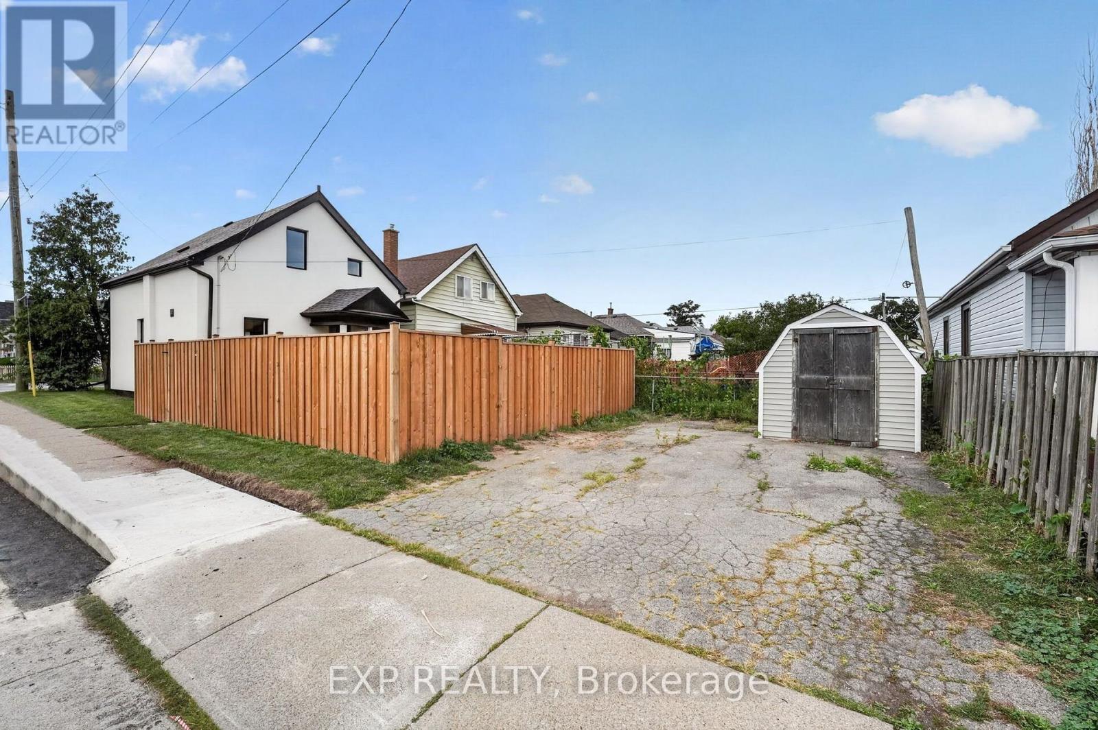 174 London Street N, Hamilton, Ontario  L8H 4C2 - Photo 46 - X13713536