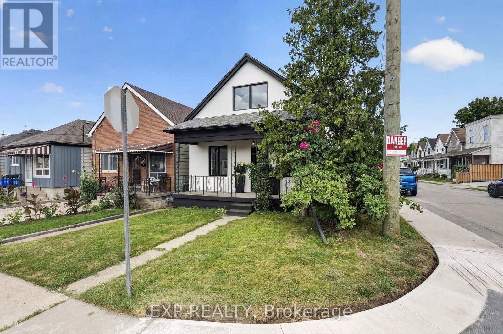 174 London Street N, Hamilton, Ontario  L8H 4C2 - Photo 5 - X13713536
