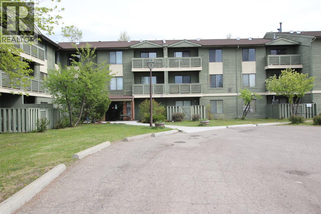 185 CHAMBERLAIN Crescent Unit# 302, Tumbler Ridge, British Columbia