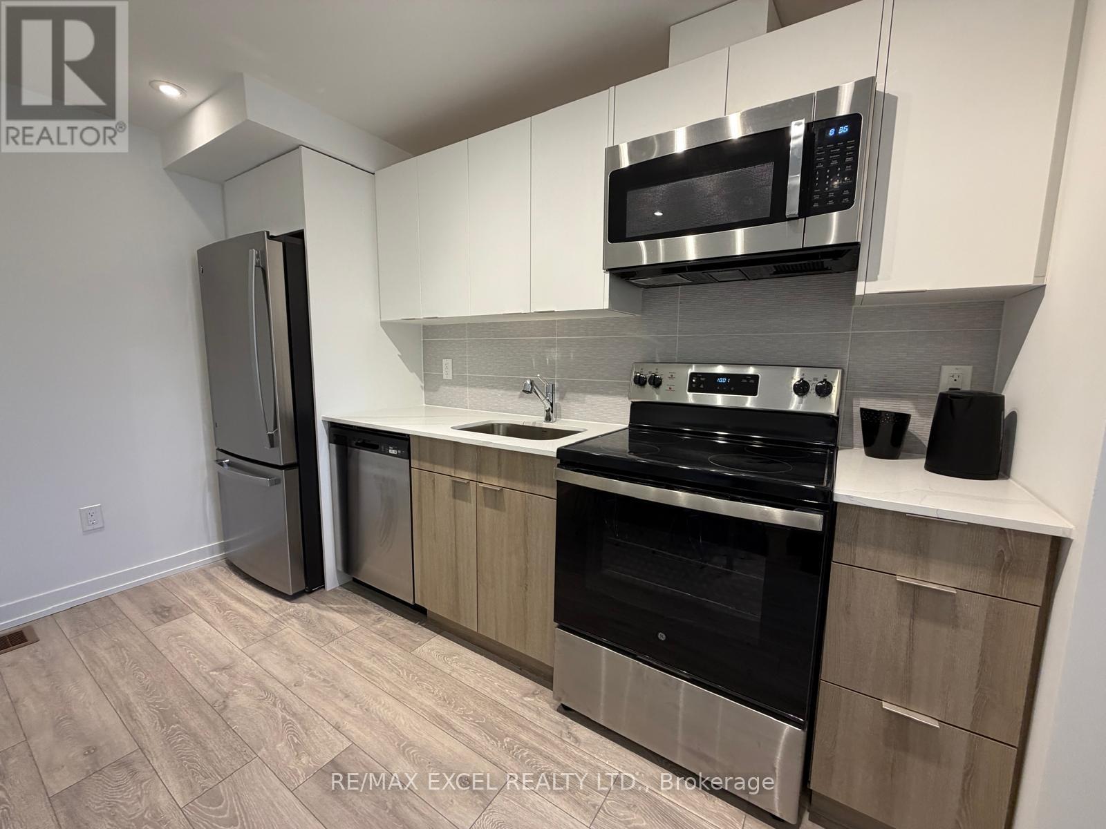 37 - 30 Calamint Lane, Toronto, Ontario  M1W 2H1 - Photo 4 - E13708584