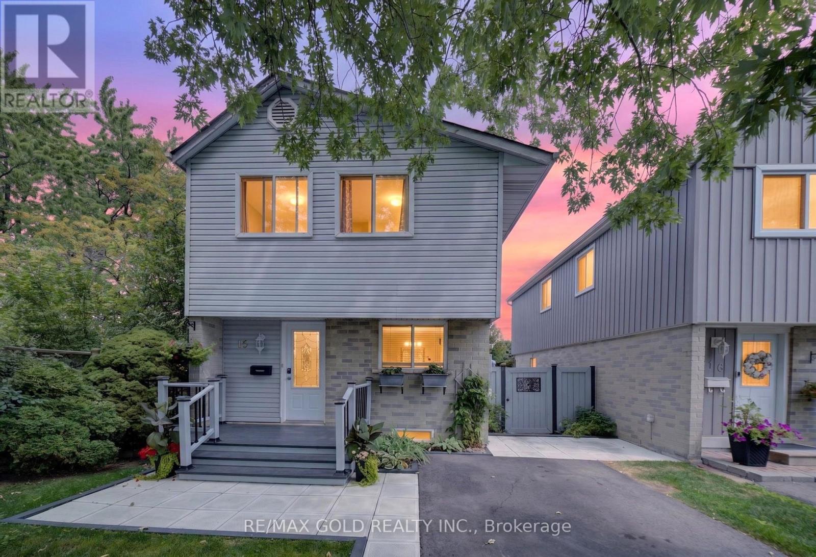 15 JACKMAN DRIVE, Brampton, Ontario