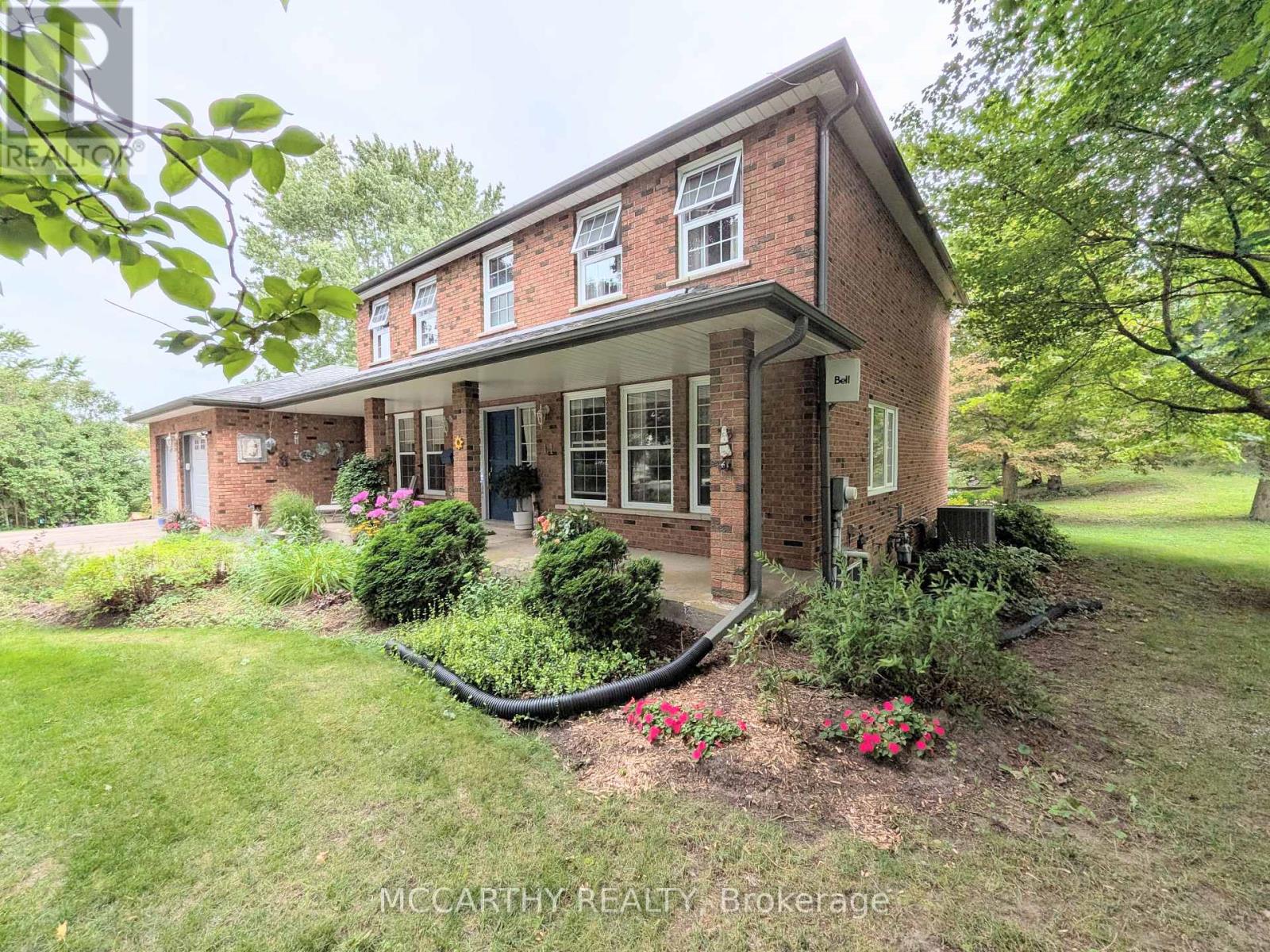 11 Lynda Avenue, Mono, Ontario L9W 1Z4 - Photo 2 - X13614978
