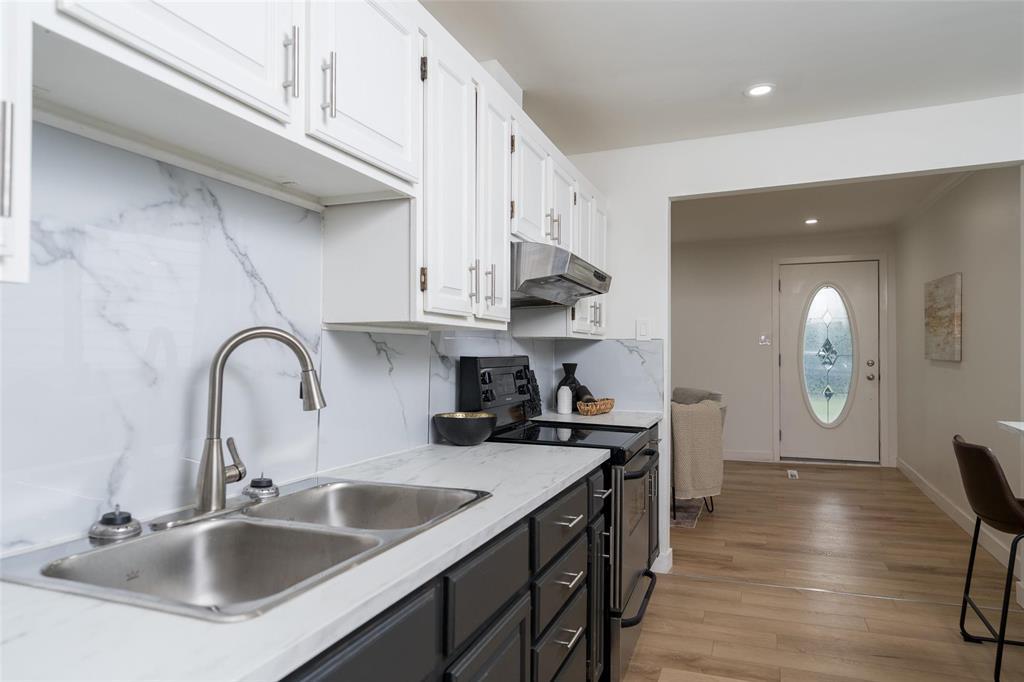 825 Lorette Avenue, Winnipeg, Manitoba  R3M 1V1 - Photo 7 - 202621403