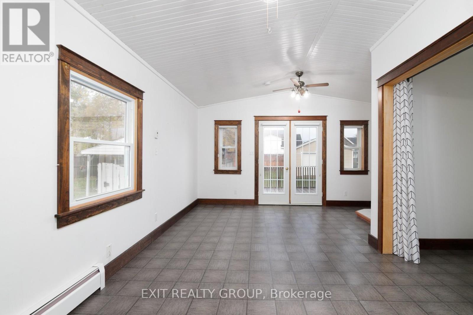 92 Byron Street, Quinte West, Ontario  K8V 2Y2 - Photo 16 - X13711962
