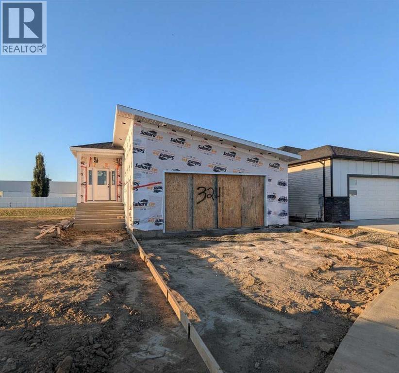 324 Somerside Road SE, Medicine Hat, Alberta  T1B 0R2 - Photo 1 - A2336908