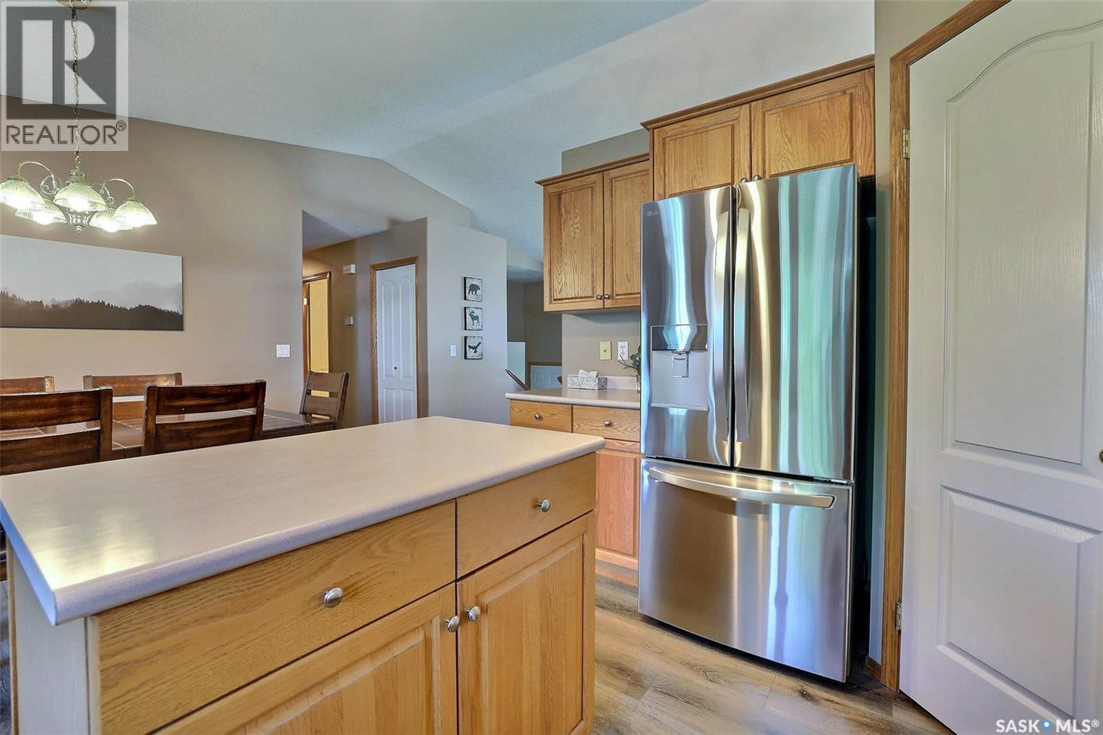 318 Hillside Crescent, Pilot Butte, Saskatchewan  S0G 3Z0 - Photo 13 - SK046636