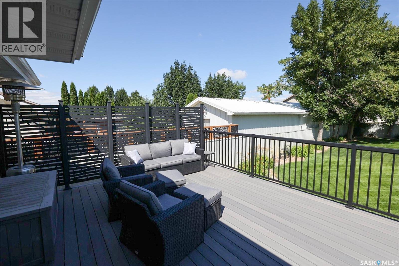 318 Hillside Crescent, Pilot Butte, Saskatchewan  S0G 3Z0 - Photo 42 - SK046636