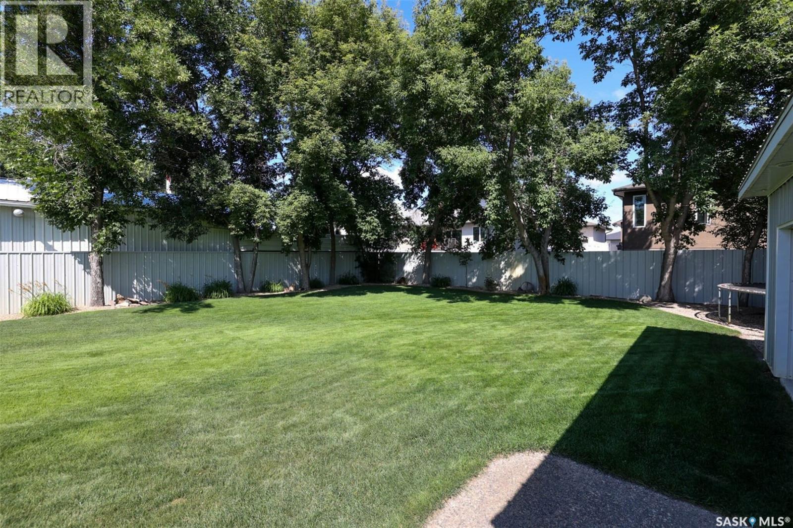 318 Hillside Crescent, Pilot Butte, Saskatchewan  S0G 3Z0 - Photo 47 - SK046636