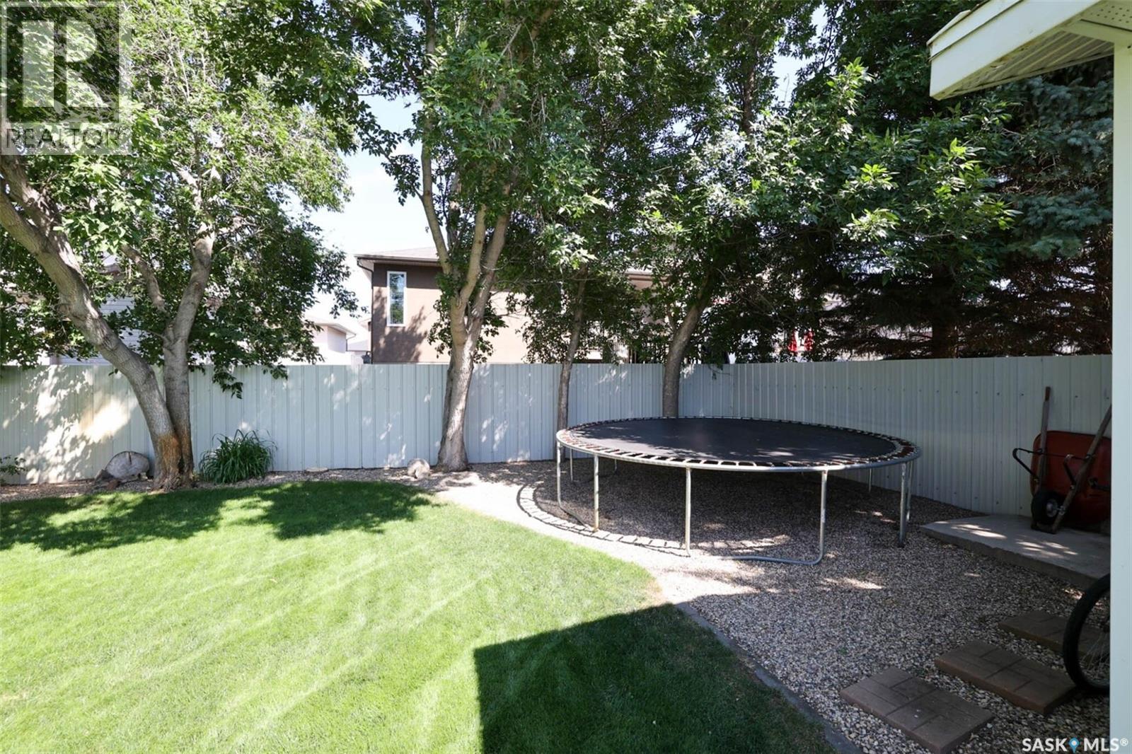 318 Hillside Crescent, Pilot Butte, Saskatchewan  S0G 3Z0 - Photo 48 - SK046636