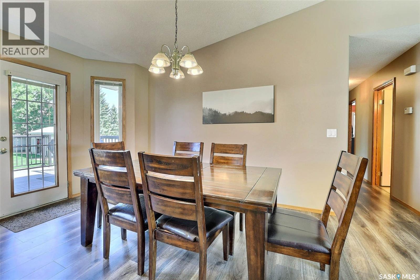 318 Hillside Crescent, Pilot Butte, Saskatchewan  S0G 3Z0 - Photo 9 - SK046636