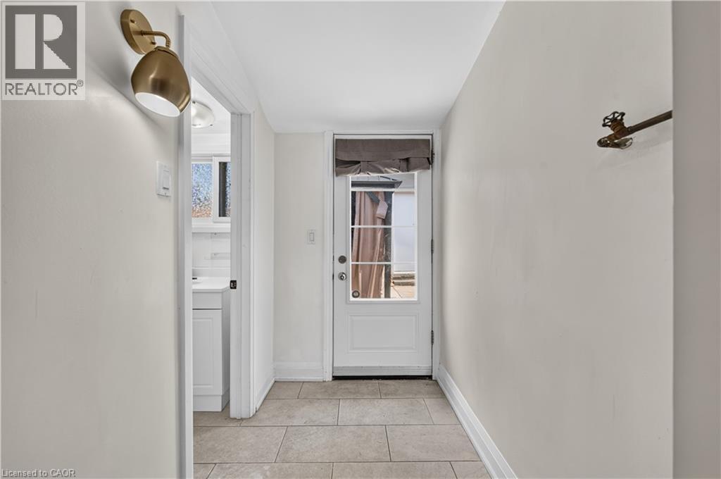 332 East Avenue N, Hamilton, Ontario  L8L 5J5 - Photo 17 - 40853429