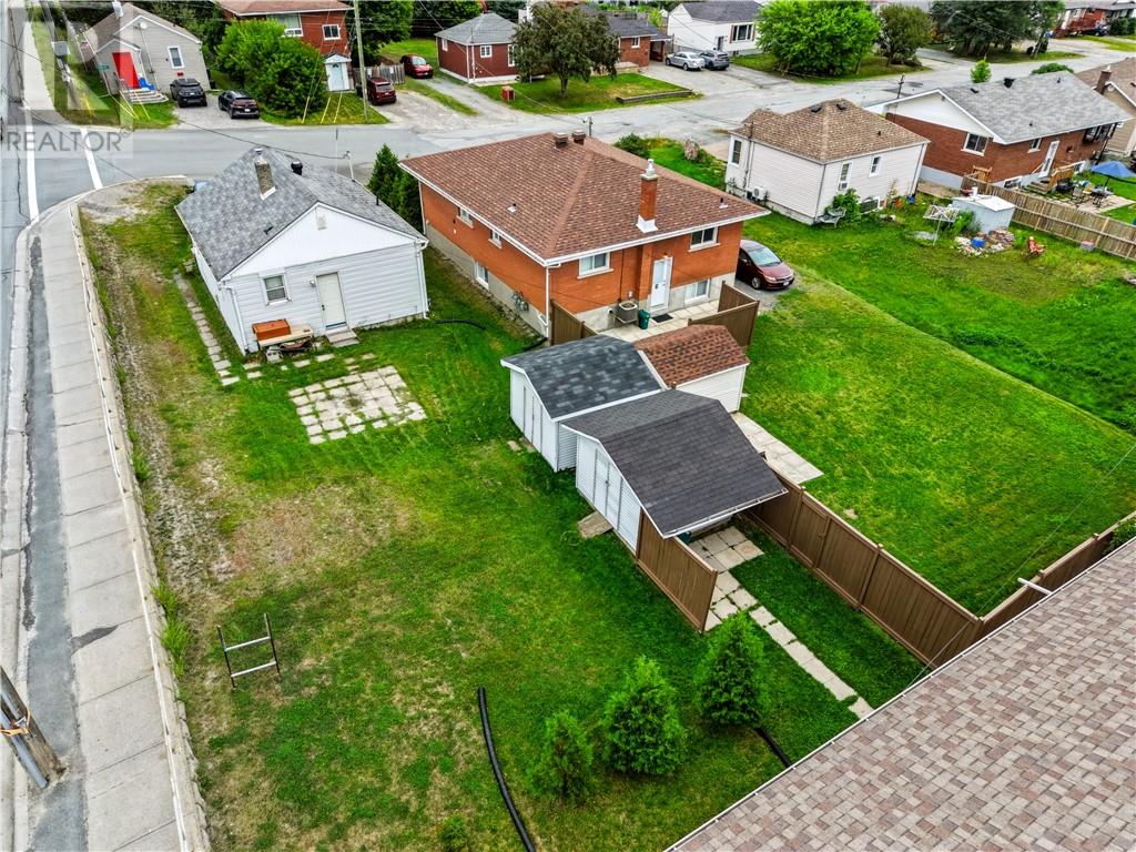 1137 Martin Avenue, Greater Sudbury, Ontario  P3A 1Z8 - Photo 12 - 2129958