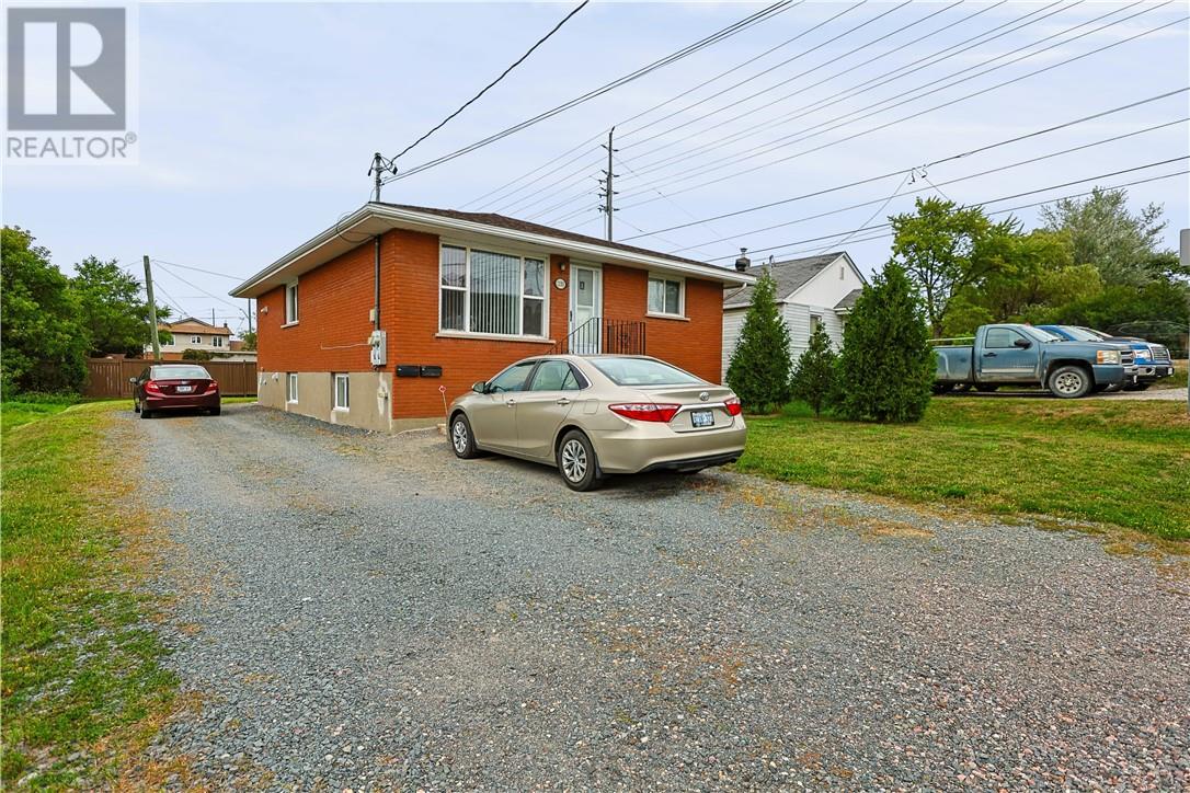 1133 Martin Avenue, Greater Sudbury, Ontario