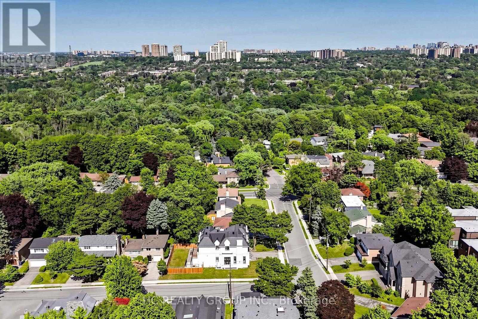 7 Knollview Crescent, Toronto, Ontario  M2K 2C9 - Photo 46 - C13569696