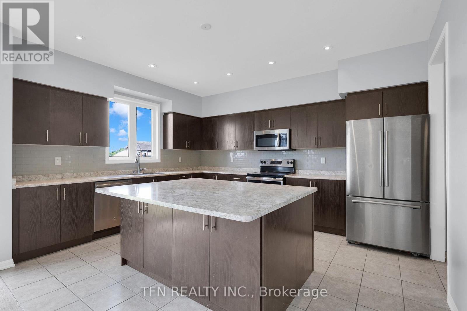 24 Don Hadden Crescent, Brock, Ontario  L0C 1H0 - Photo 15 - N13702960