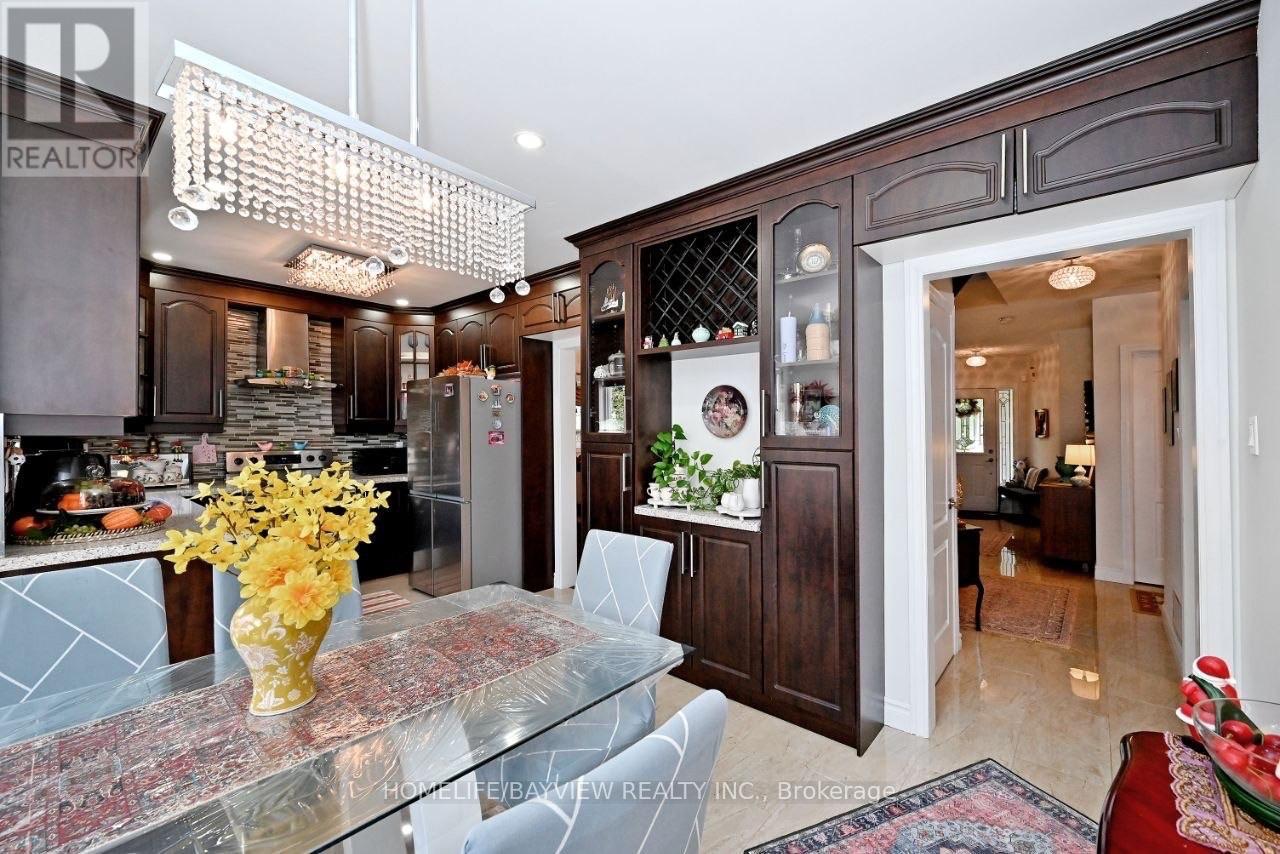 15 El Dorado Street, Richmond Hill, Ontario  L4C 0G9 - Photo 13 - N13709796