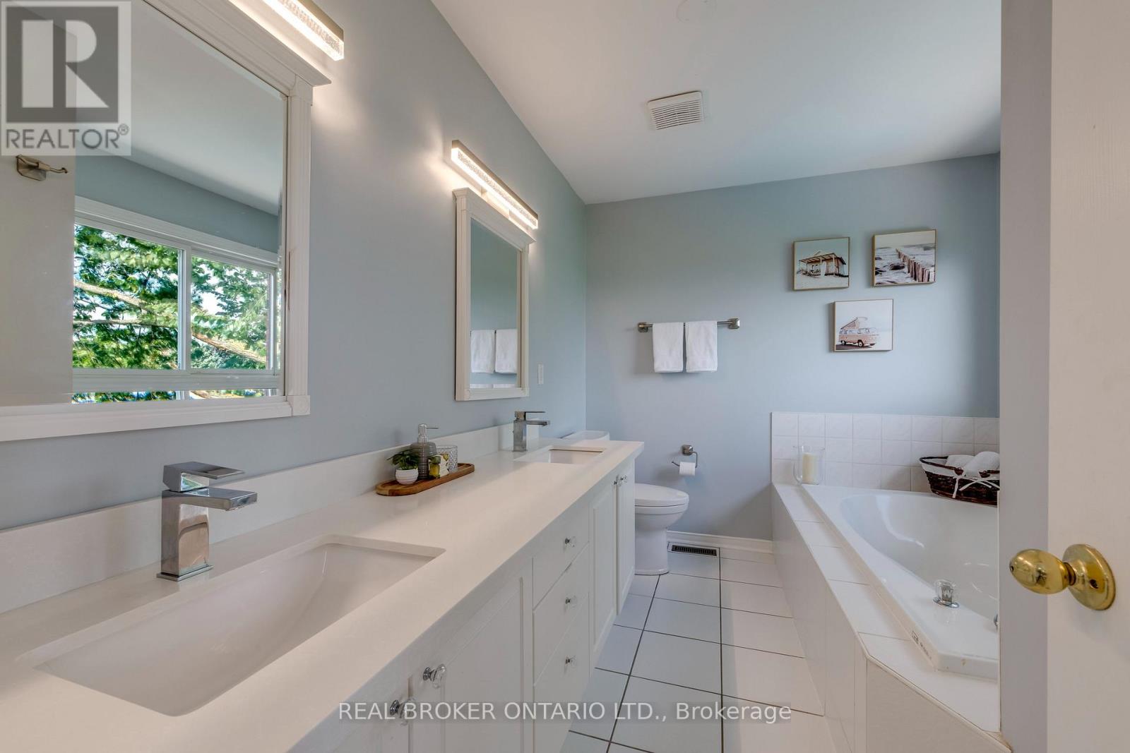 6781 Gracefield Drive, Mississauga, Ontario  L5N 6T5 - Photo 29 - W13711534
