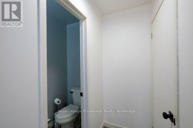 35 - 19 Tracey Park Drive, Belleville, Ontario K8P 4R4 - Photo 10 - X13713728