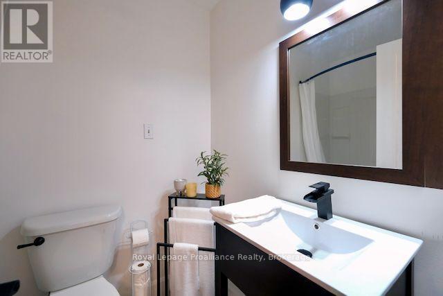 35 - 19 Tracey Park Drive, Belleville, Ontario K8P 4R4 - Photo 16 - X13713728