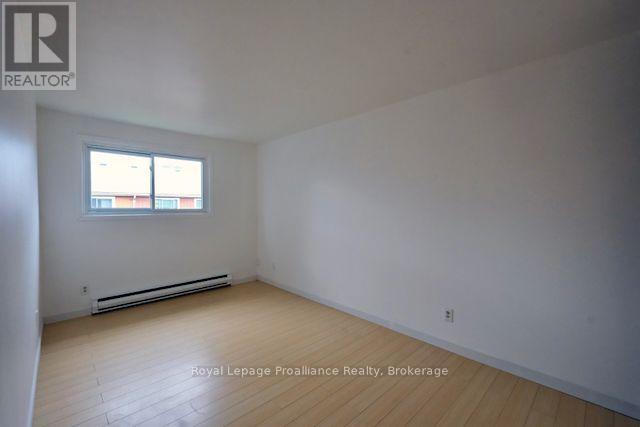 35 - 19 Tracey Park Drive, Belleville, Ontario K8P 4R4 - Photo 21 - X13713728
