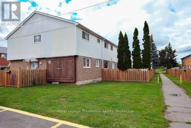 35 - 19 Tracey Park Drive, Belleville, Ontario K8P 4R4 - Photo 31 - X13713728