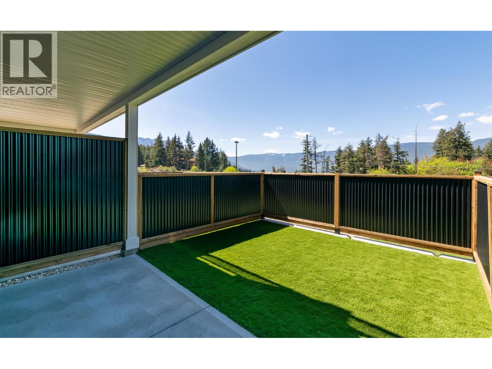 1910 11 Avenue NE Unit# 5, Salmon Arm, British Columbia  V1E 2V5 - Photo 28 - 10386487