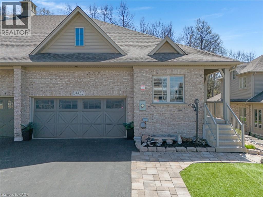 227 Chestnut Hill Crescent, Kitchener, Ontario N2P 2X3 - Photo 39 - 40842200