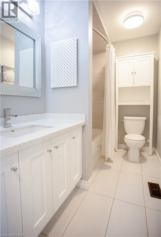 18 England Terrace, Stoney Creek, Ontario  L8J 0G4 - Photo 14 - 40856911