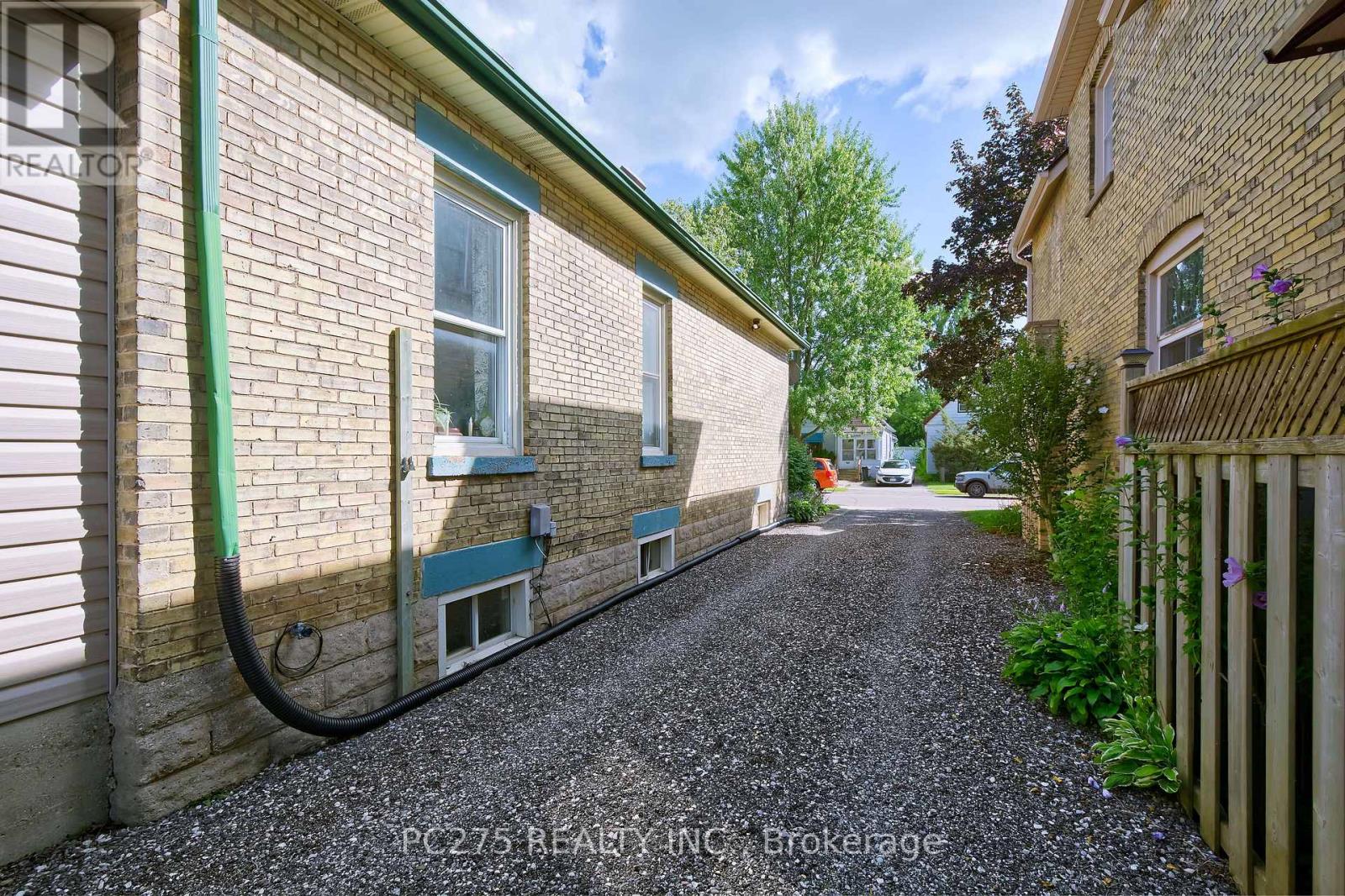 20 Maple Street, St. Thomas, Ontario N5R 1Y9 - Photo 36 - X13713618