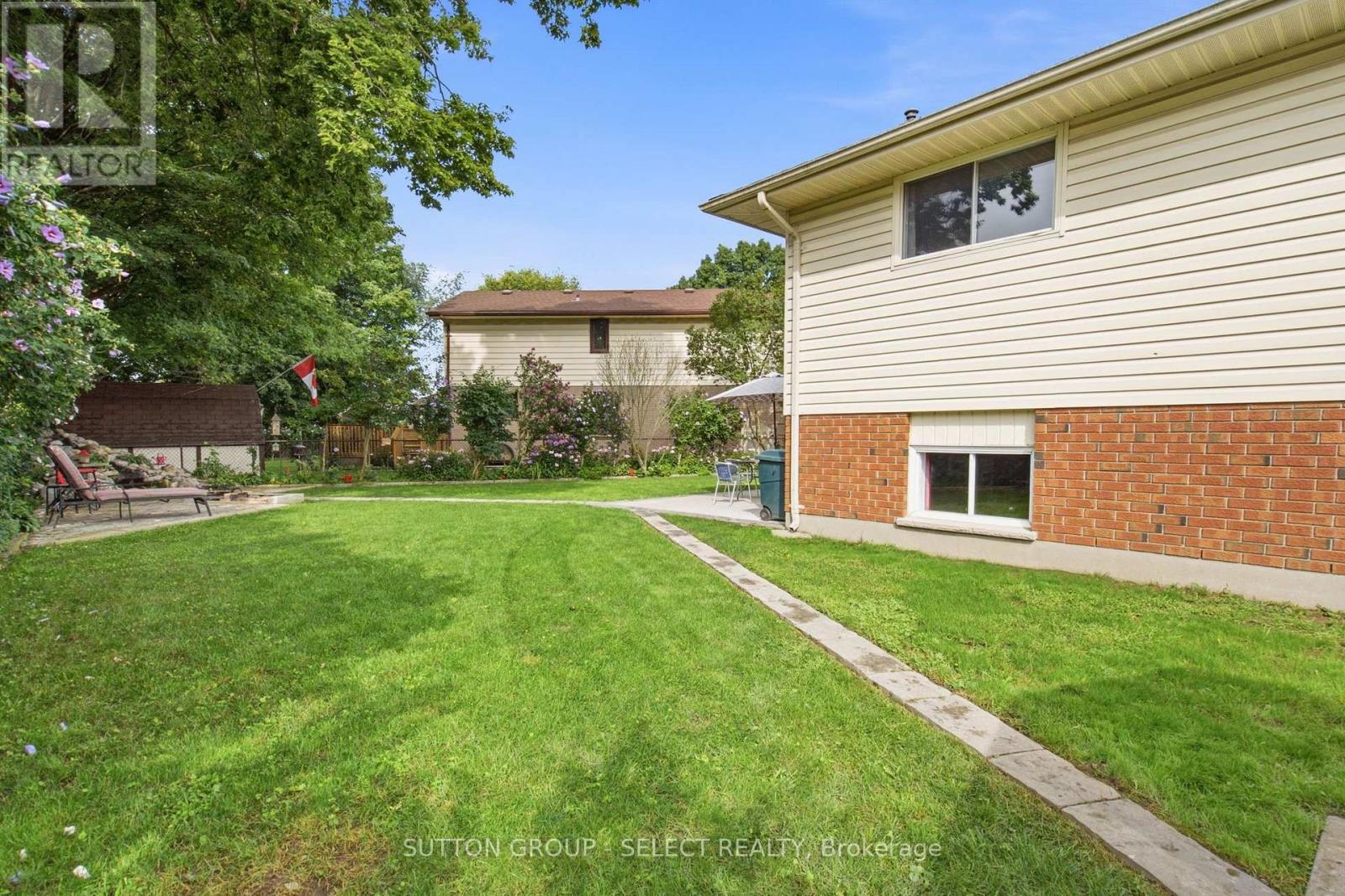 587 Classic Court, London East, Ontario  N5W 5X4 - Photo 39 - X13713750
