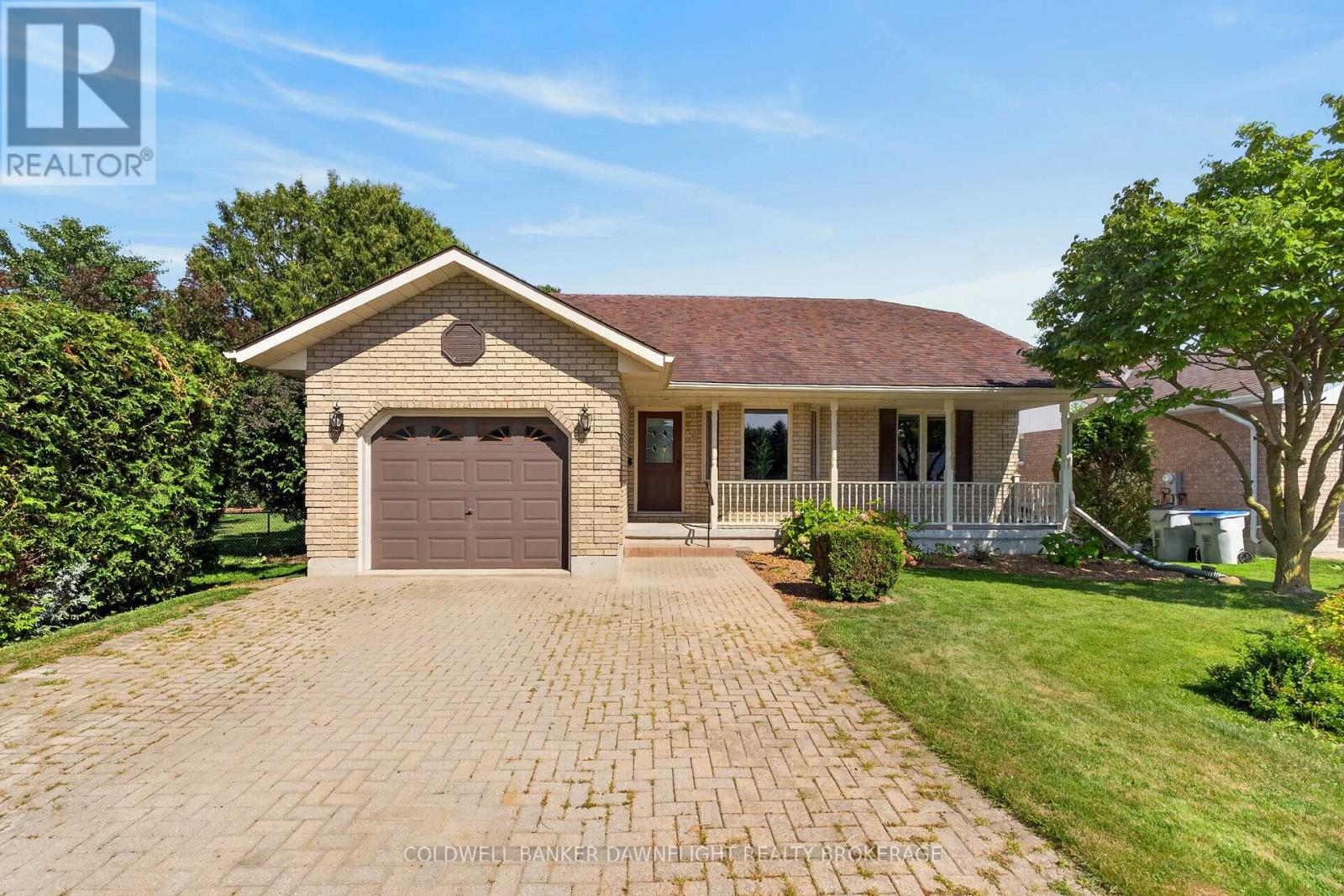 14 Gregus Court, South Huron, Ontario  N0M 1S2 - Photo 1 - X13713808