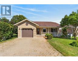 14 GREGUS COURT, South Huron, Ontario