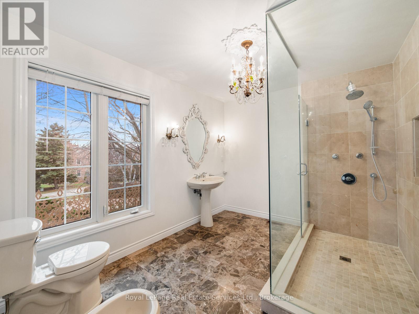 3286 Shelburne Place, Oakville, Ontario  L6L 5V9 - Photo 24 - W12812288