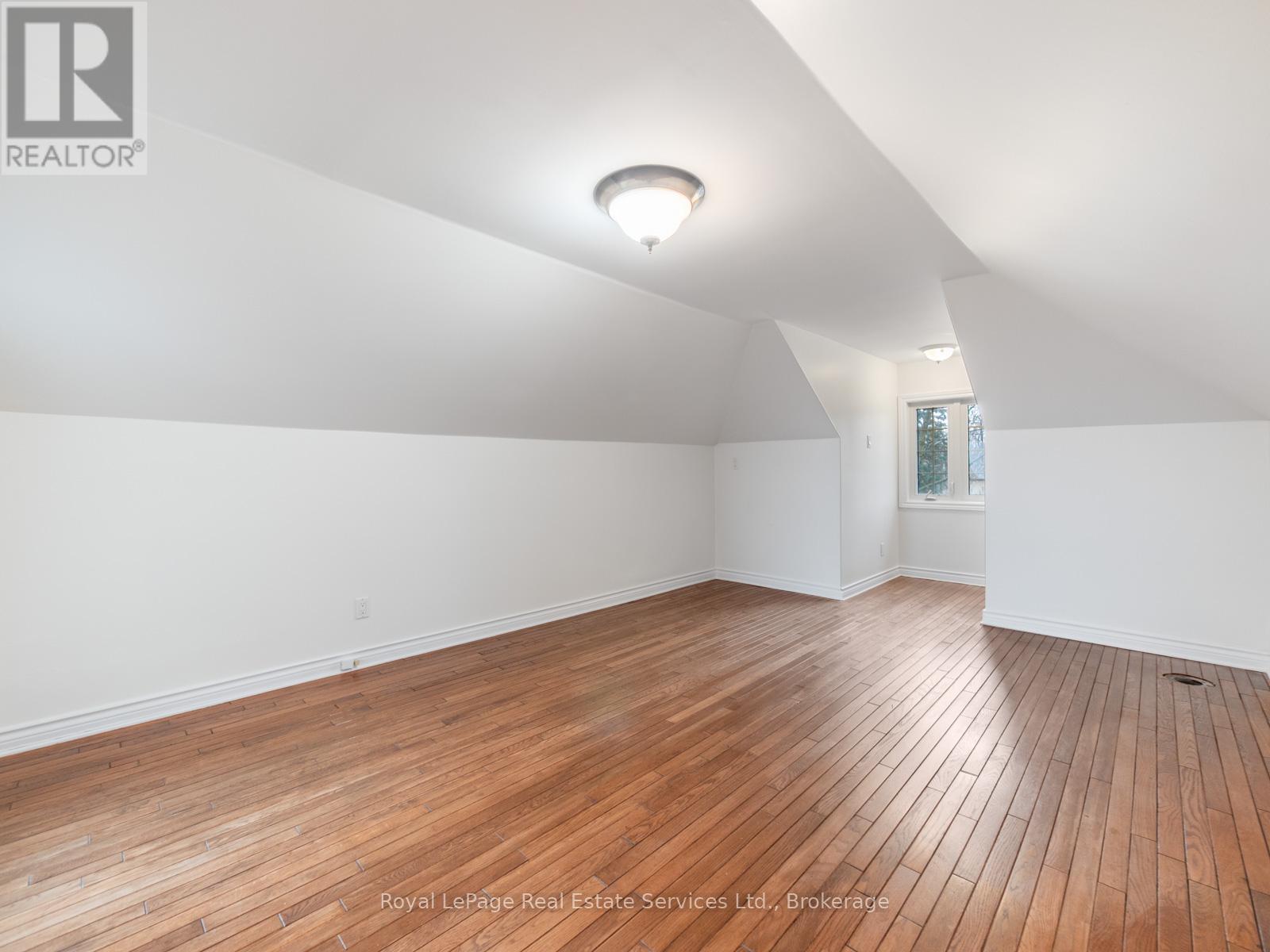 3286 Shelburne Place, Oakville, Ontario  L6L 5V9 - Photo 32 - W12812288
