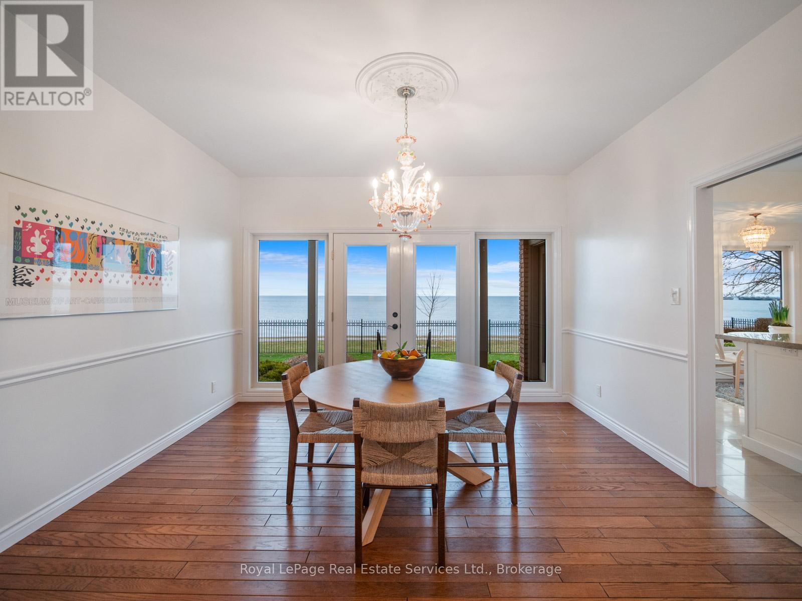 3286 Shelburne Place, Oakville, Ontario  L6L 5V9 - Photo 7 - W12812288