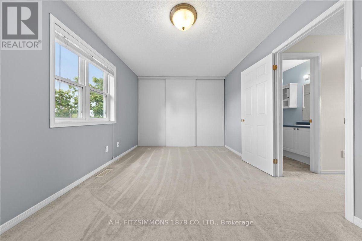 7 Bellflower Private, Ottawa, Ontario  K1T 3Z8 - Photo 17 - X13713598