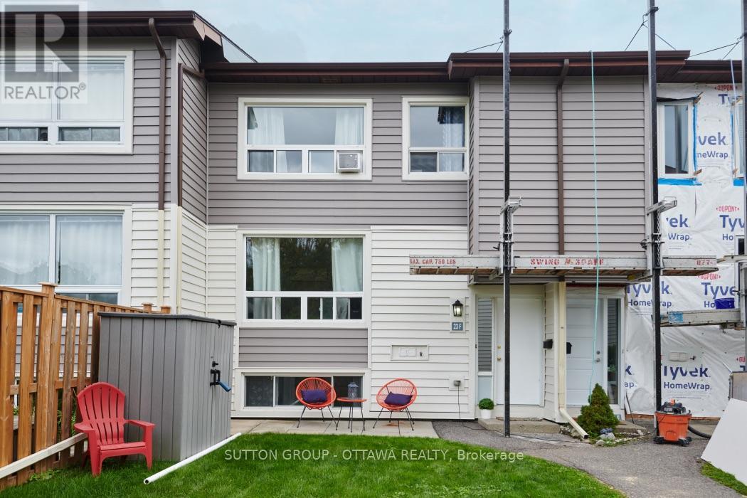 23F - 23 BANNER ROAD W, Ottawa, Ontario