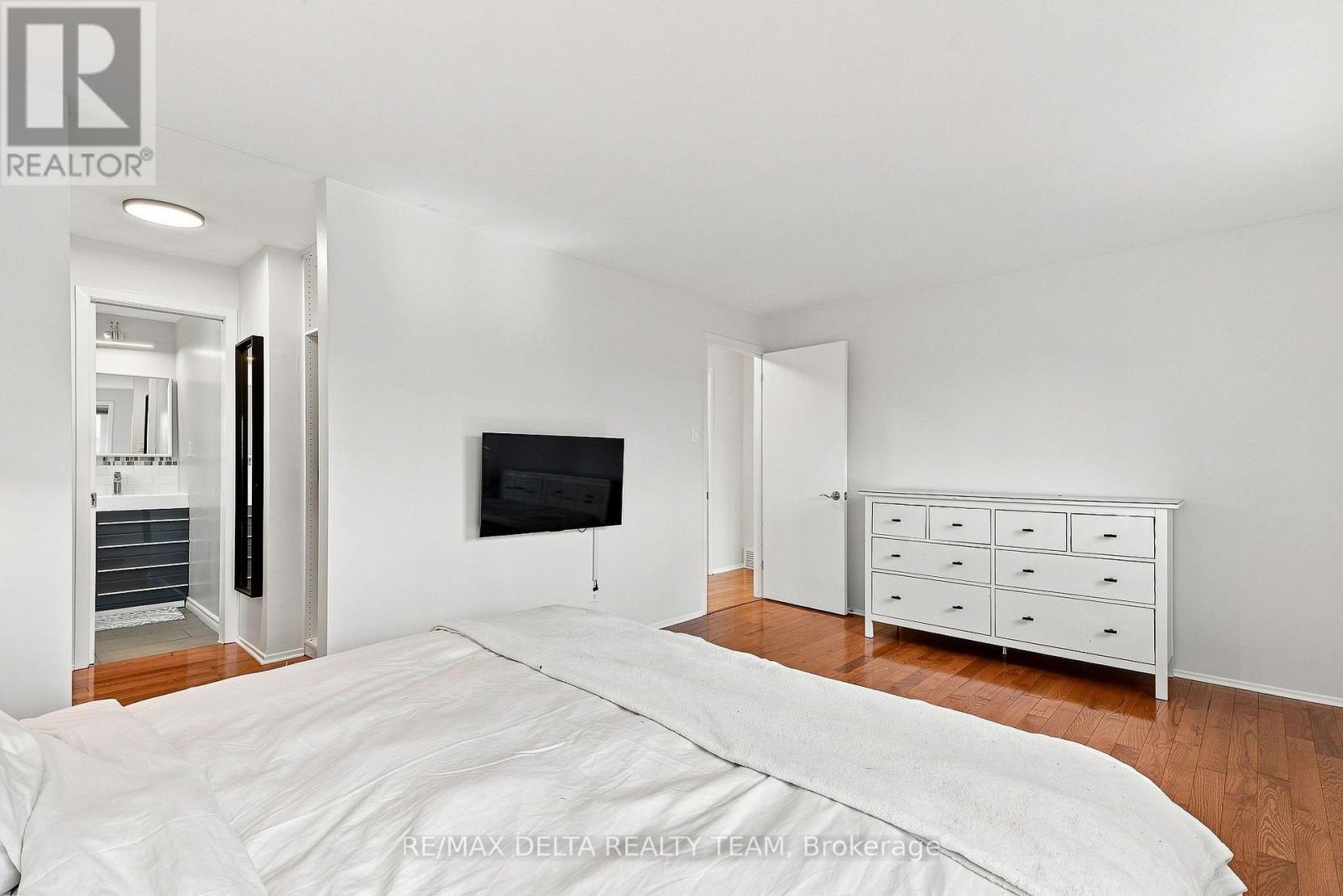 30 Homestead Street, Ottawa, Ontario  K2E 7N8 - Photo 25 - X13713782