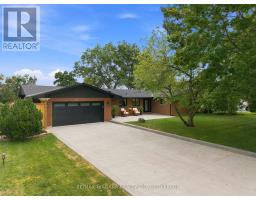 38 ROYAL HENLEY BOULEVARD, St. Catharines, Ontario