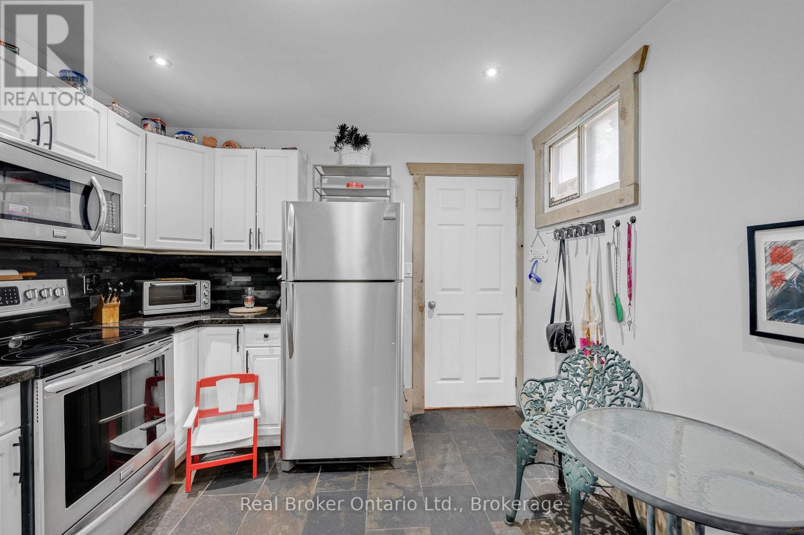 466 Cannon Street E, Hamilton, Ontario  L8L 2E2 - Photo 12 - X13713690