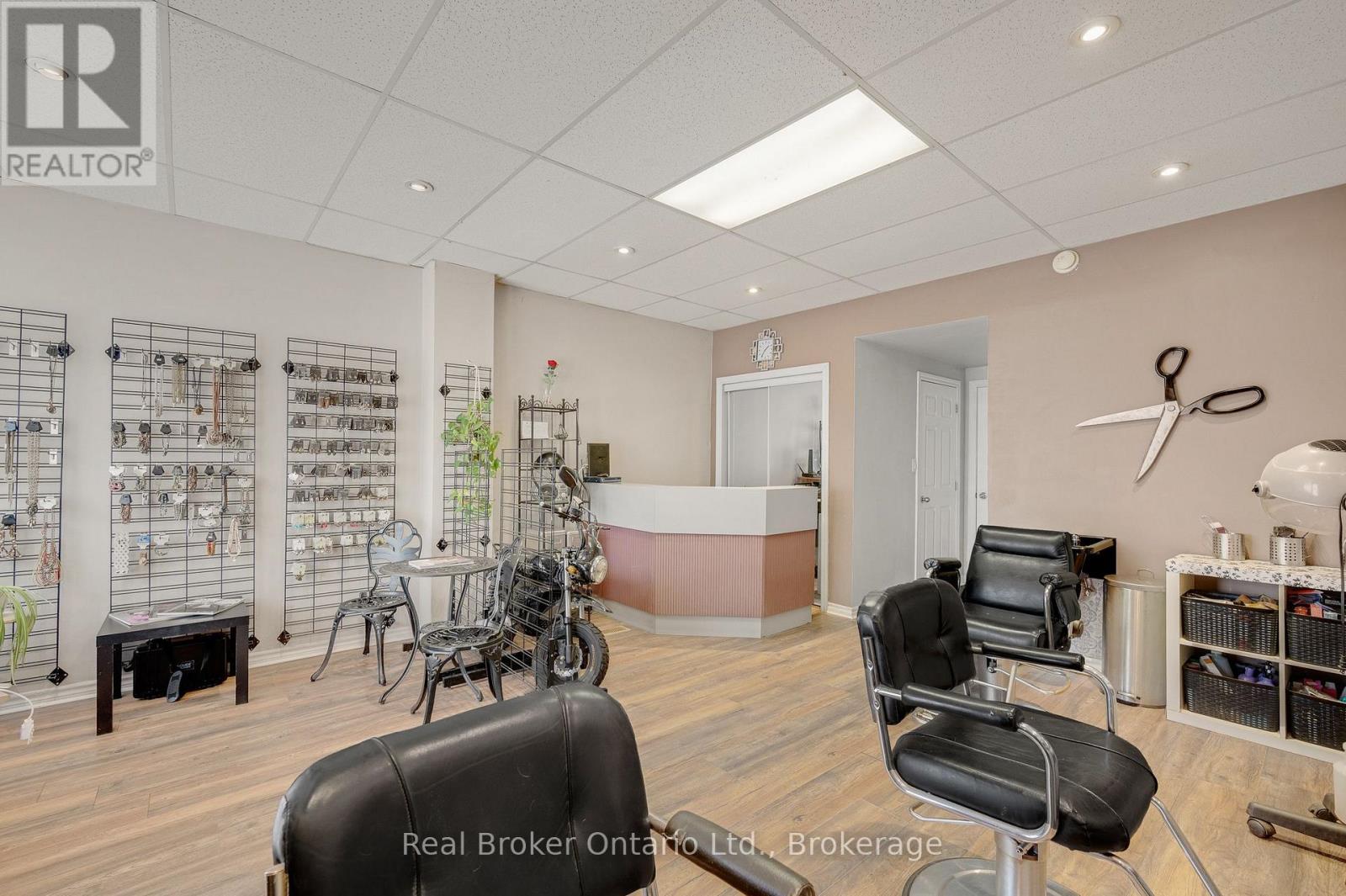 466 Cannon Street E, Hamilton, Ontario  L8L 2E2 - Photo 6 - X13713690