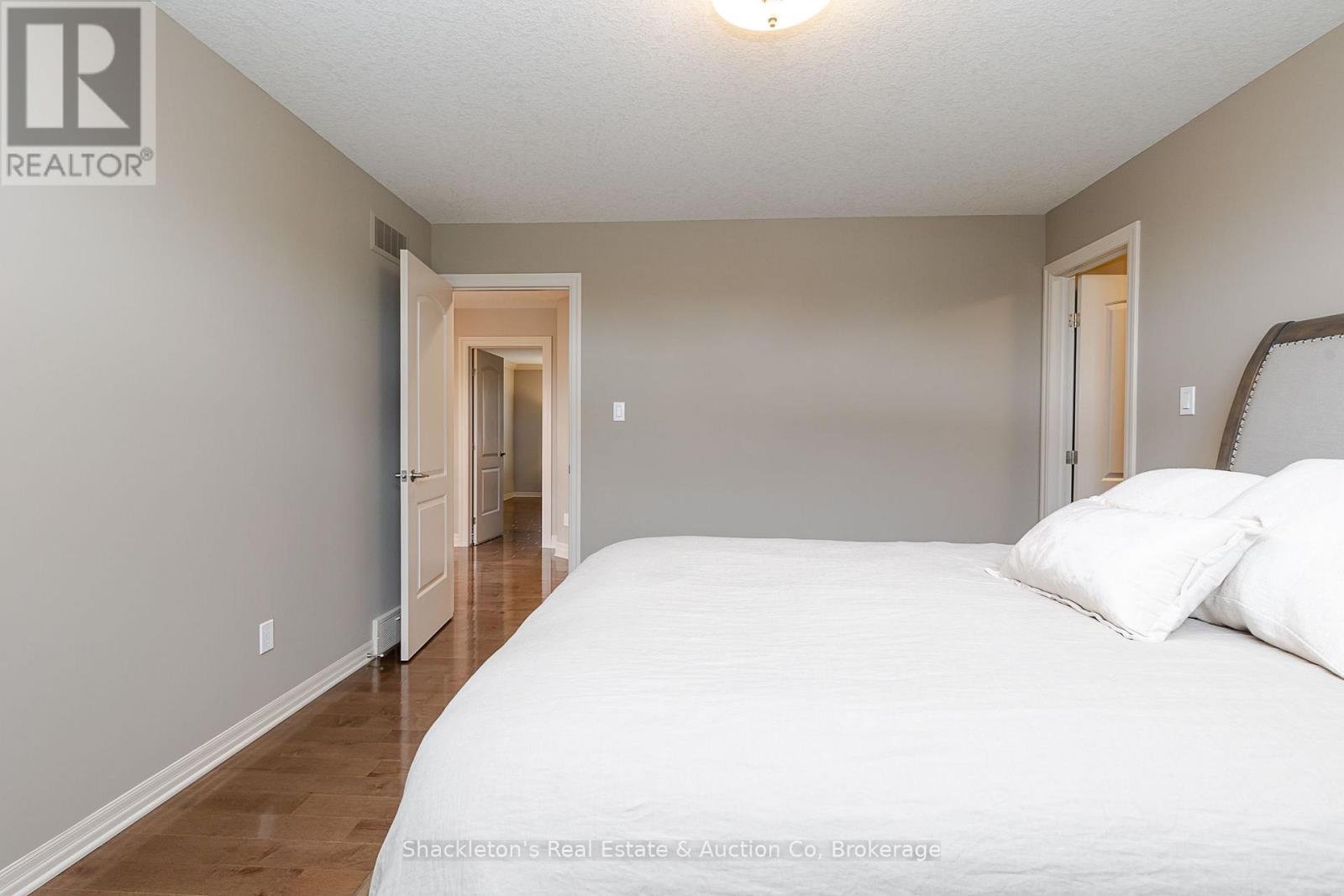 766 Eagletrace Drive, London North, Ontario  N6G 0E9 - Photo 38 - X13710338