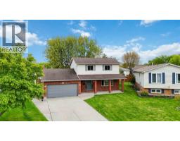 1516 HENLEY CRESCENT, Sarnia, Ontario