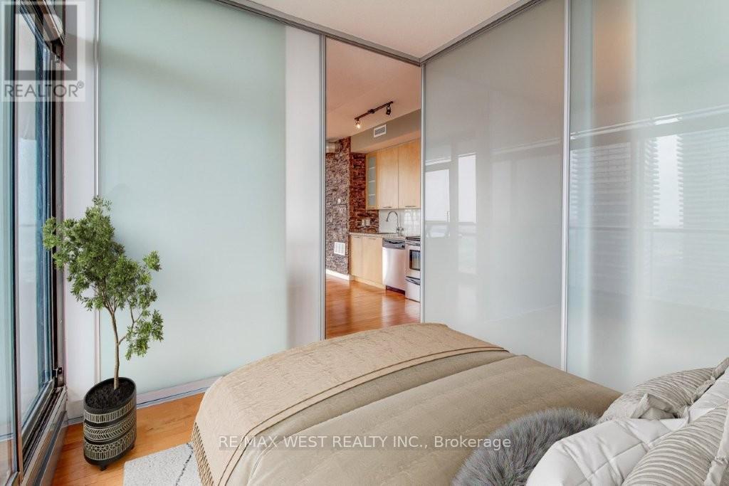 1604 - 33 Mill Street, Toronto, Ontario  M5A 3R3 - Photo 15 - C13713566