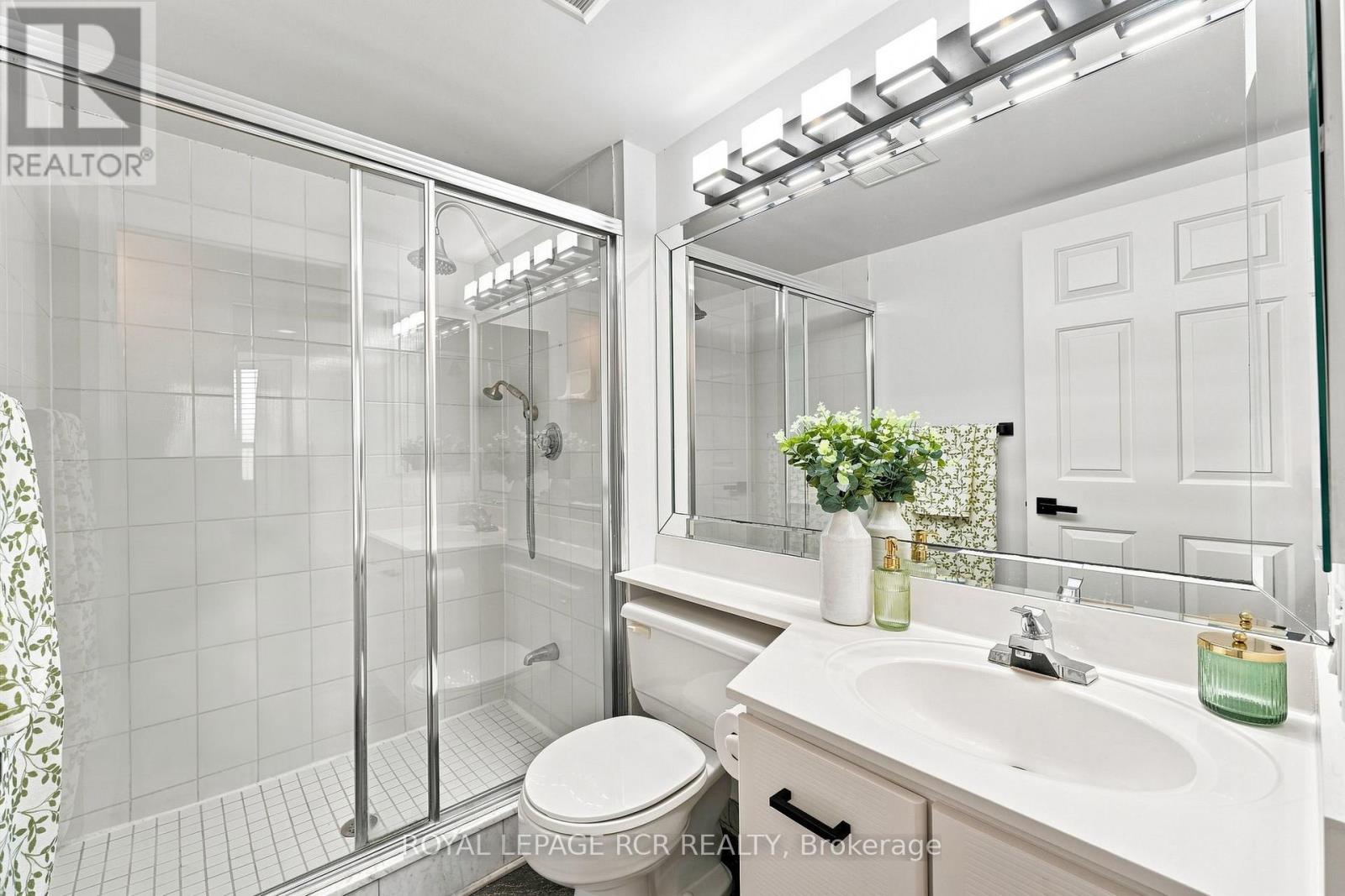 1016 - 268 Ridley Boulevard, Toronto, Ontario  M5M 4N3 - Photo 28 - C13713786