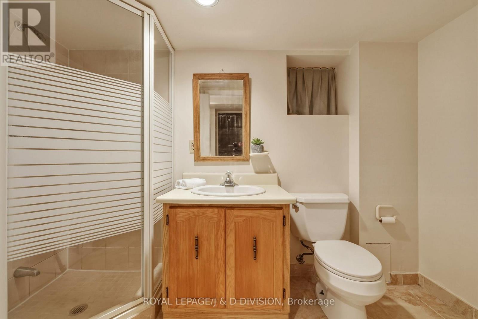102 Ridge Drive, Toronto, Ontario  M4T 1B8 - Photo 33 - C13713846