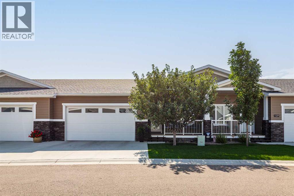 2, 318 Northlander Bend W, Lethbridge, Alberta